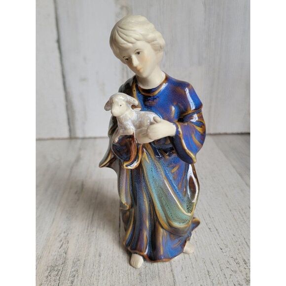 Nativity scene Shepherd boy lamb figure ceramic Xmas - Picture 1 of 7